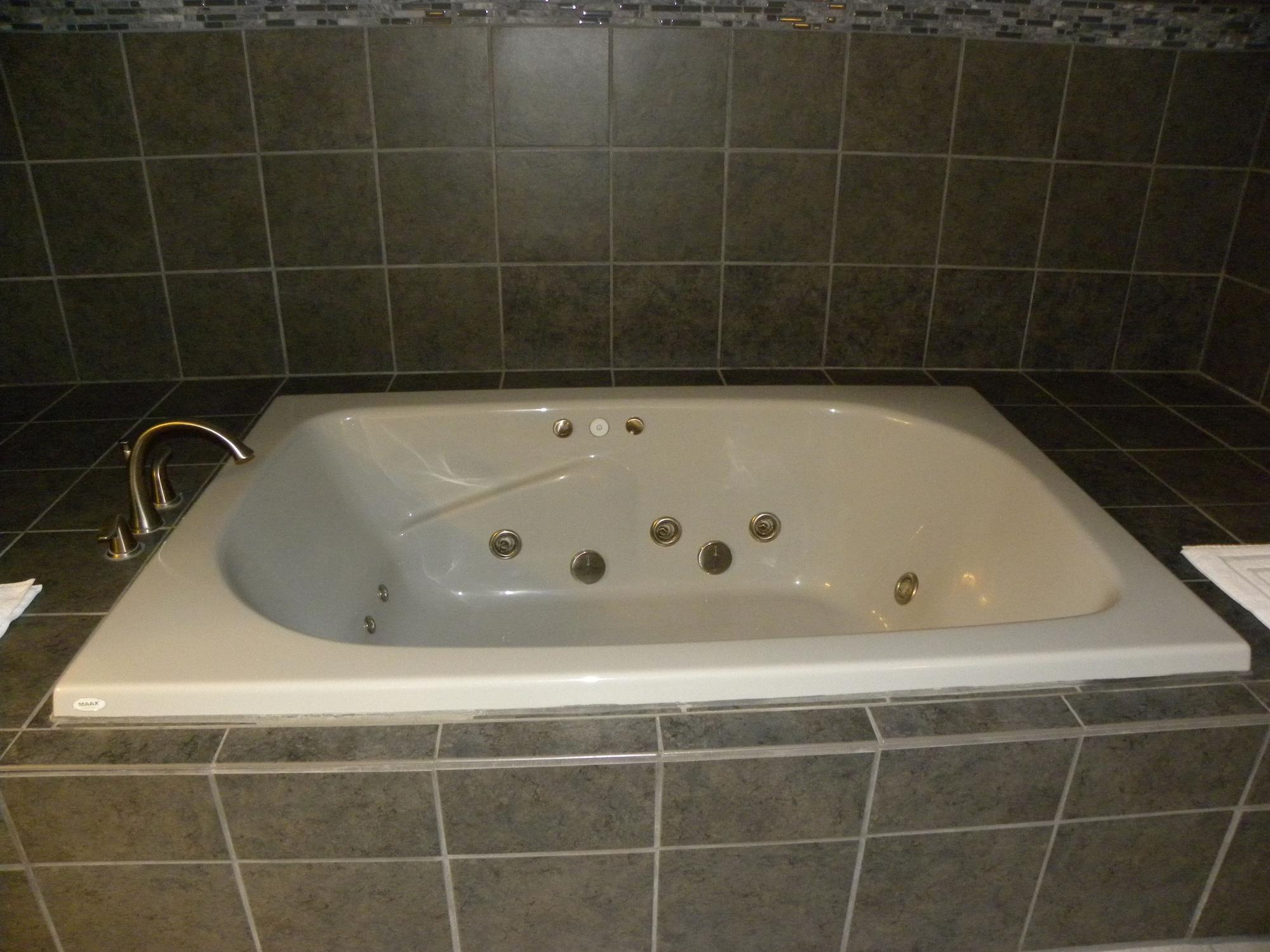 New Victorian Inn & Suites קירני מראה חיצוני תמונה